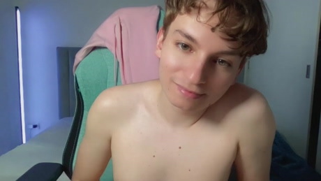 aarontwink2  28-01-2022